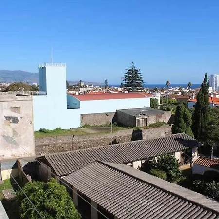 Antero Iii Rral Nº 743 Ponta Delgada